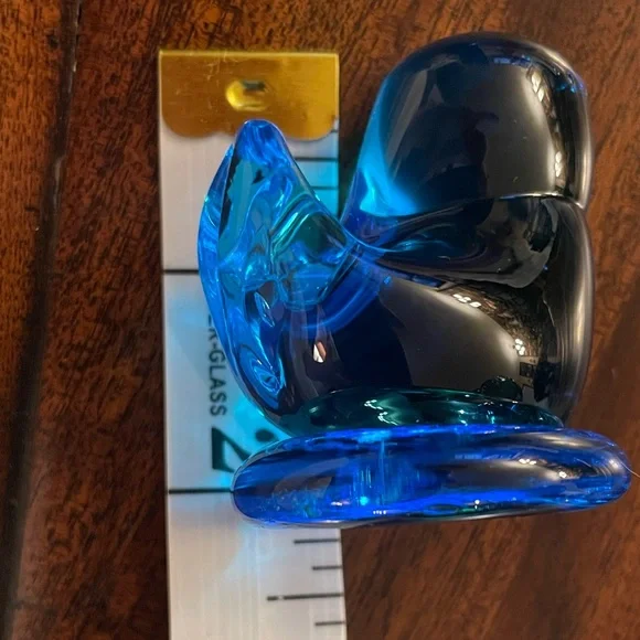 Signed 2001 Vintage Cobalt Glass Blue Bird of Happiness Baby Sparrow Song
Bird - Picture 8 of 9